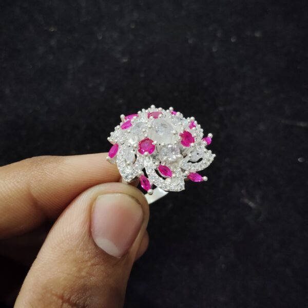 WOMEN COCKTAIL RINGS